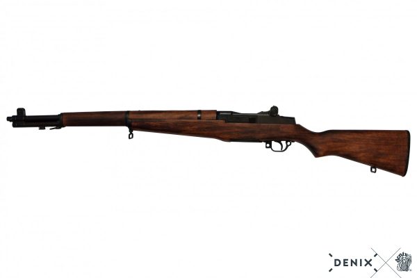 M1 Garand kivääri replika-ase netistä.