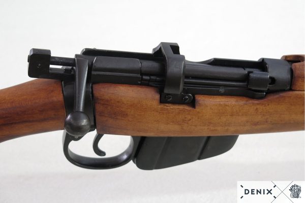 Lee Enfield SMLE pulttilukkokivääri Denix-replika-ase.