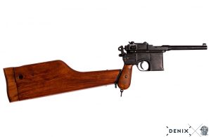 Replika-ase Mauser C96 pistooli puutukilla / koteloperällä.