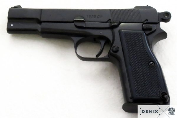 Browning High Power 9mm replika-ase netistä.